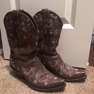 Handmade Brown Embroidered Boots